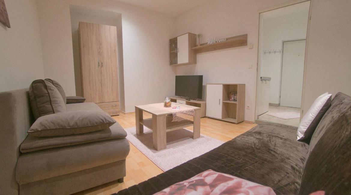 Ane Apartment Виена Екстериор снимка
