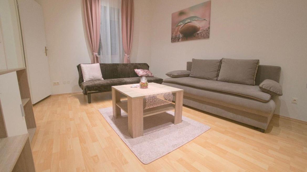 Ane Apartment Виена Екстериор снимка